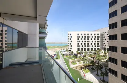 Balcony image for: Apartment - 1 Bedroom - 2 Bathrooms for sale in Ansam 2 - Ansam - Yas Island - Abu Dhabi, Image 1