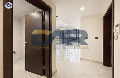 Apartment - 1 Bedroom - 2 Bathrooms for rent in Al Falah City - Abu Dhabi