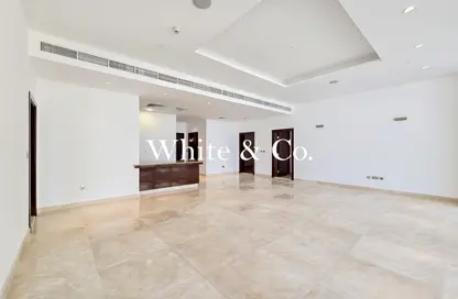 شقة - 2 غرف نوم - 3 حمامات للايجار في إميرالد - تيارا - نخلة جميرا - دبي