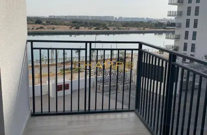 Apartment - Studio - 1 Bathroom for rent in Waters Edge - Yas Island - Abu Dhabi