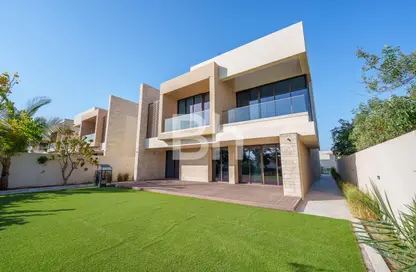Villa - 4 Bedrooms - 6 Bathrooms for rent in HIDD Al Saadiyat - Saadiyat Island - Abu Dhabi