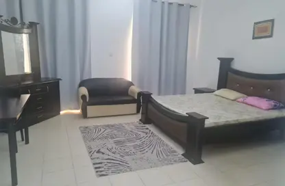Studio flats in international city for monthly best sale rent