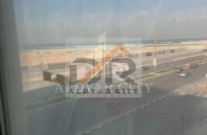 شقة - 2 غرف نوم - 1 حمام للايجار في مساكن كورنيش عجمان - طريق كورنيش عجمان - عجمان