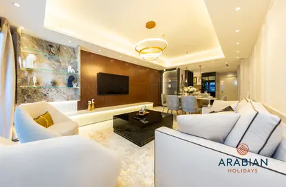 Living Room image for: Apartment - 2 Bedrooms - 3 Bathrooms for rent in Princess Tower - Dubai Marina - Dubai, Image 1
