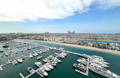 Apartment - 2 Bedrooms - 3 Bathrooms for rent in Diamond - Tiara Residences - Palm Jumeirah - Dubai