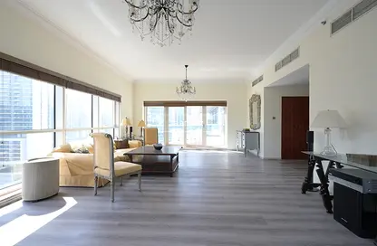 Penthouse - 2 Bedrooms - 2 Bathrooms for rent in Cascades Tower - Dubai Marina - Dubai
