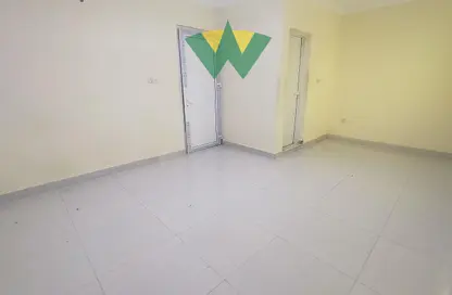 Apartment - 1 Bedroom - 2 Bathrooms for rent in Baniyas East - Baniyas - Abu Dhabi