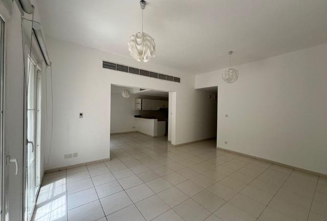 15637774 - Property Image 2