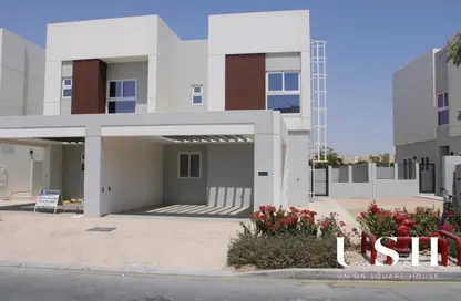 Townhouse - 3 Bedrooms - 3 Bathrooms for sale in Amaranta - Villanova - Dubai Land - Dubai