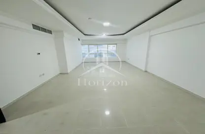 Apartment - 3 Bedrooms - 5 Bathrooms for rent in Capital Tower - Al Majaz - Sharjah