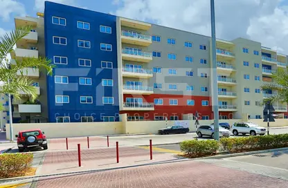 Apartment - 2 Bedrooms - 2 Bathrooms for rent in Tower 9 - Al Reef Downtown - Al Reef - Abu Dhabi