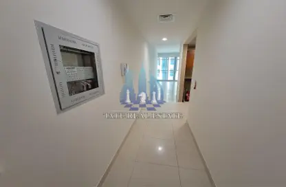 Apartment - 1 Bathroom for rent in Al Raha Beach - Abu Dhabi