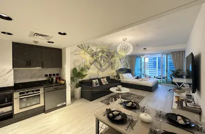 Living / Dining Room image for: Apartment - 1 Bathroom for rent in Laguna Tower - Lake Almas West - Jumeirah Lake Towers - Dubai, Image 1