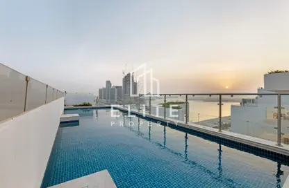 Apartment - 4 Bedrooms - 5 Bathrooms for sale in FIVE Palm Jumeirah - Palm Jumeirah - Dubai