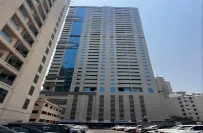 Apartment - 2 Bedrooms - 2 Bathrooms for rent in Sarab Tower - Al Majaz 3 - Al Majaz - Sharjah