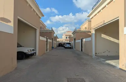 Apartment - Studio - 1 Bathroom for rent in Khalifa City A Villas - Khalifa City A - Khalifa City - Abu Dhabi