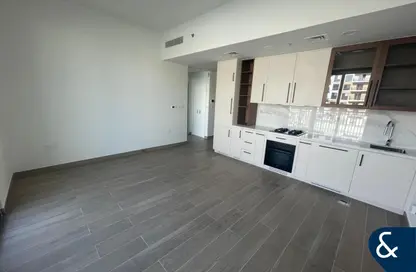 شقة - غرفة نوم - 1 حمام للايجار في هولاند جاردنز - تاون سكوير - دبي شقة - غرفة نوم - 1 حمام للايجار في هولاند جاردنز - تاون سكوير - دبي