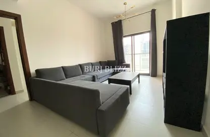 شقة - 2 غرف نوم - 2 حمامات للايجار في بوابة بن غاطي - منطقة 15 - قرية الجميرا سركل - دبي