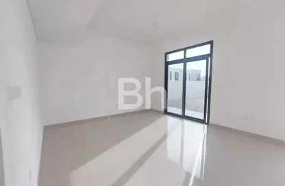 Villa - 3 Bedrooms - 4 Bathrooms for sale in Nasma Residence - Al Tai - Sharjah