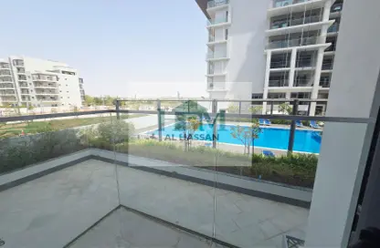 Apartment - 2 Bedrooms - 2 Bathrooms for rent in Oasis Residences - Masdar City - Abu Dhabi
