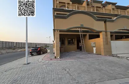 Townhouse - 4 Bedrooms - 6 Bathrooms for rent in Al Zaheya Gardens - Al Zahya - Ajman
