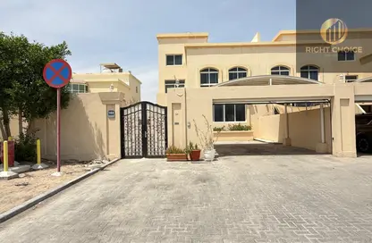 Villa - 4 Bedrooms - 6 Bathrooms for rent in Khalifa City A Villas - Khalifa City A - Khalifa City - Abu Dhabi