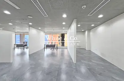 Office Space - Studio for rent in Fifty One Tower - Business Bay - Dubai