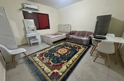 Apartment - Studio - 1 Bathroom for rent in Al Falah Street - City Downtown - Abu Dhabi