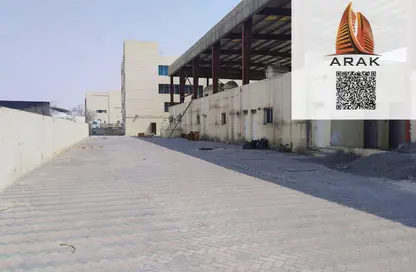 Warehouse - Studio - 5 Bathrooms for rent in Umm Al Thuoob - Umm Al Quwain