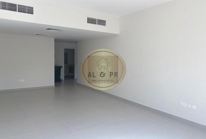 15196423 - Property Image 3