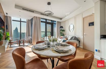 Apartment - 1 Bedroom - 2 Bathrooms for sale in Paramount Tower Hotel  and  Residences - Business Bay - Dubai