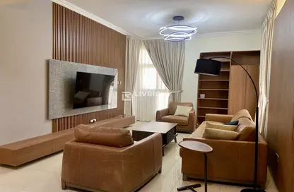 Apartment - 1 Bedroom - 2 Bathrooms for rent in Siraj Tower - Arjan - Dubai