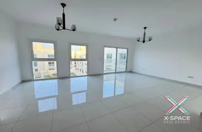 شقة - 2 غرف نوم - 3 حمامات للايجار في جميرا 1 - الجميرا - دبي شقة - 2 غرف نوم - 3 حمامات للايجار في جميرا 1 - الجميرا - دبي