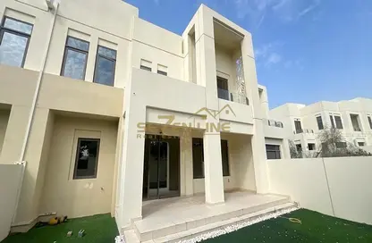 Outdoor Building image for: Villa - 4 Bedrooms - 4 Bathrooms for sale in Mira Oasis 2 - Mira Oasis - Reem - Dubai, Image 1