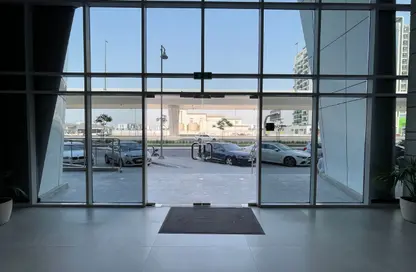 شقة - 2 غرف نوم - 3 حمامات للايجار في ساميا عزيزي - الفرجان - دبي شقة - 2 غرف نوم - 3 حمامات للايجار في ساميا عزيزي - الفرجان - دبي