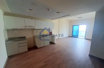 شقة - 2 غرف نوم - 2 حمامات للايجار في Vertmont Tower - قرية الجميرا سركل - دبي