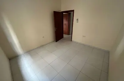 Apartment - 1 Bedroom - 2 Bathrooms for rent in Corniche Tower - Ajman Corniche Road - Ajman