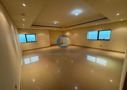 صورةغرفة فارغة لـ: شقة - 3 غرف نوم - 4 حمامات للكراء في برج سلفر ويف - ميناء زايد - أبوظبي, صورة 1