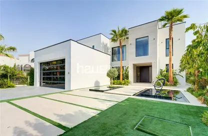 Villa - 5 Bedrooms - 6 Bathrooms for sale in Garden Hall - Oasis Clusters - Jumeirah Islands - Dubai