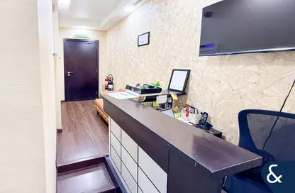 مكتب - استوديو للبيع في برج بارك لين - الخليج التجاري - دبي