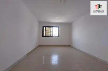 Apartment - 1 Bedroom - 1 Bathroom for rent in Hadbat Al Zafranah - Muroor Area - Abu Dhabi