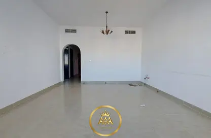 Apartment - 1 Bedroom - 2 Bathrooms for rent in Al Mamzar - Al Mamzar - Sharjah - Sharjah