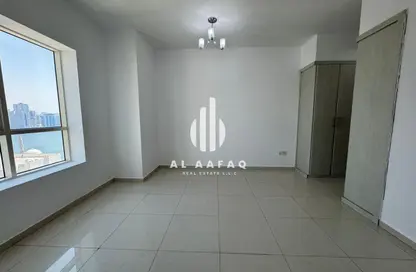 Apartment - 2 Bedrooms - 3 Bathrooms for rent in Al Majaz 1 - Al Majaz - Sharjah