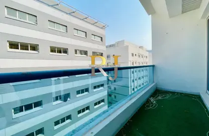 شقة - 2 غرف نوم - 3 حمامات للايجار في منخول - بر دبي - دبي شقة - 2 غرف نوم - 3 حمامات للايجار في منخول - بر دبي - دبي