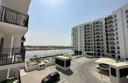 Apartment - Studio - 1 Bathroom for rent in Waters Edge - Yas Island - Abu Dhabi