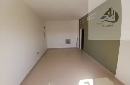 شقة - غرفة نوم - 2 حمامات للايجار في 3 المويهات - المويهات - عجمان