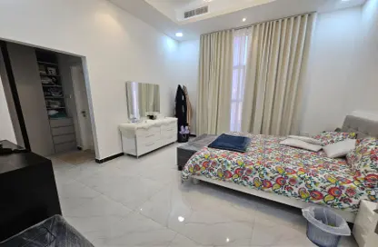 Villa - 5 Bedrooms - 7 Bathrooms for rent in Hoshi 1 - Hoshi - Al Badie - Sharjah