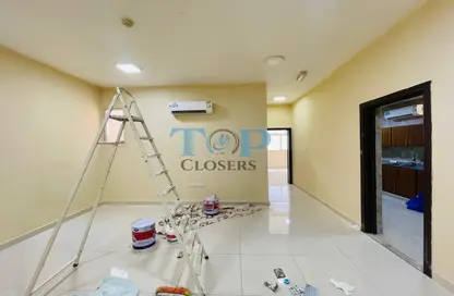 Apartment - 2 Bedrooms - 2 Bathrooms for rent in Civic Center - Al Jimi - Al Ain