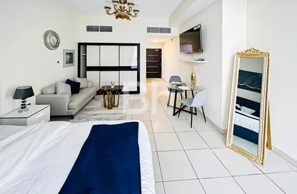Apartment - Studio - 1 Bathroom for sale in Glitz 3 - Glitz - Dubai Studio City - Dubai
