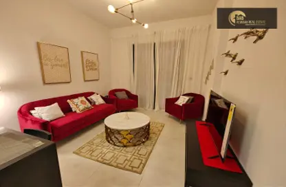 Living Room image for: Apartment - 1 Bedroom - 2 Bathrooms for sale in Binghatti Rose - Jumeirah Village Circle - Dubai, Image 1